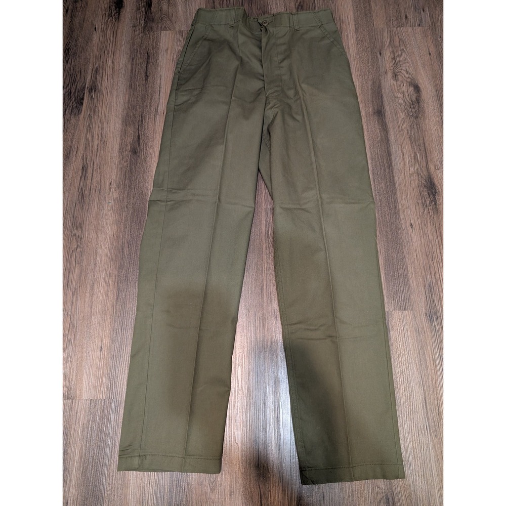 Men's Olive Cargo Pants - Classic Utility Style